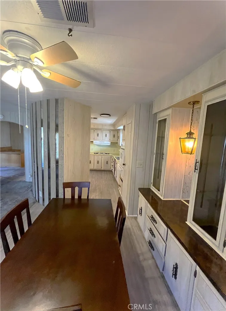 9391 California Avenue 108, Riverside, California 92503 — photo 4