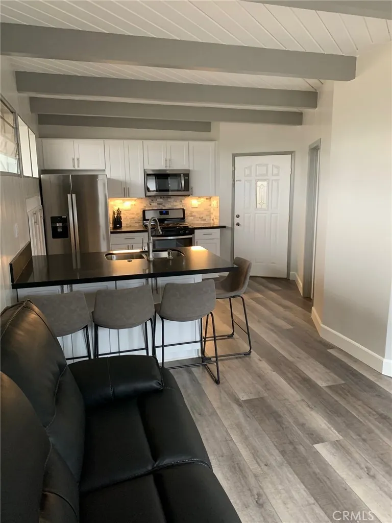 221 Avenida Rosa, San Clemente, California 92672 — photo 5