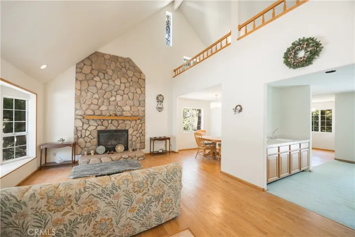 499 Bel Air Drive, Lake Arrowhead, California 92352 — photo 5