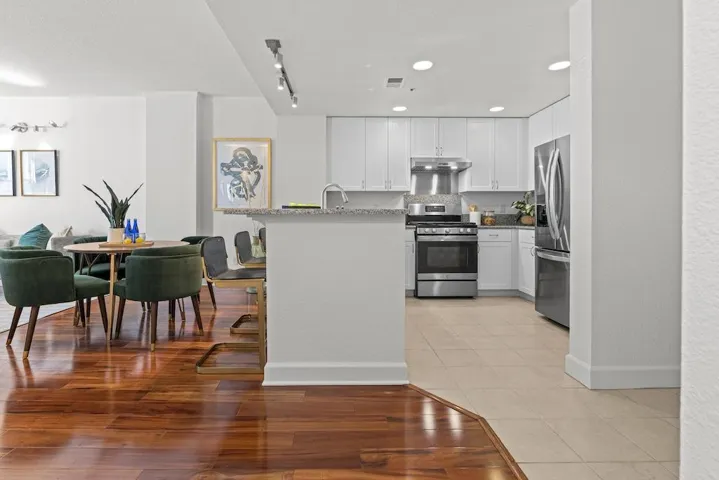 20488 Stevens Creek Boulevard 1710, Cupertino, California 95014 — photo 5