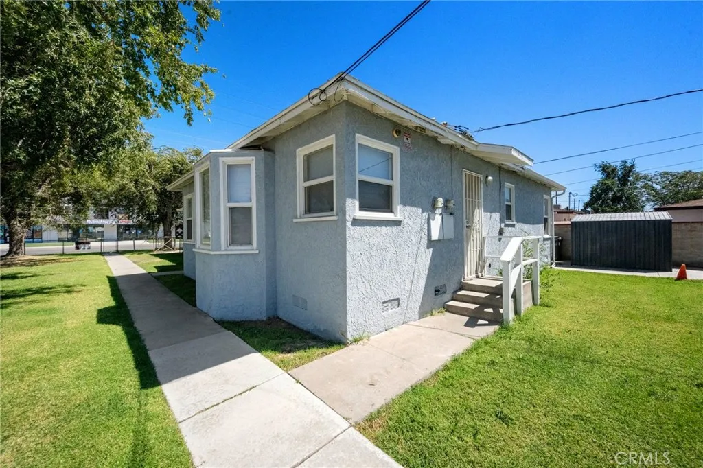 Exterior 45033 Exterior 45033