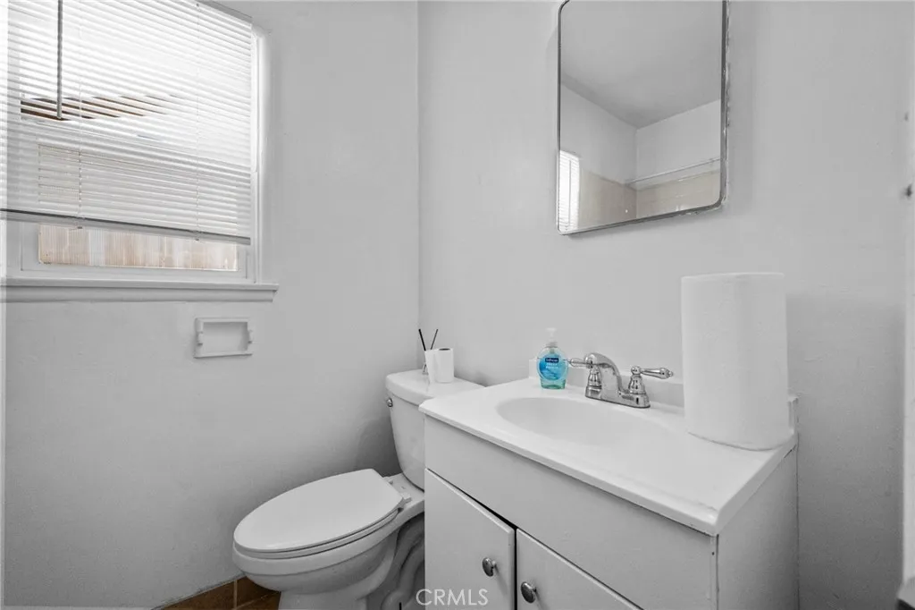 45035 Bathroom 45035 Bathroom