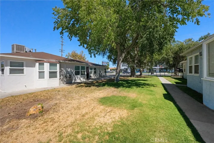 Common Yard