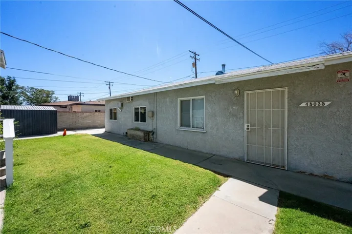 Yard Exterior 45035