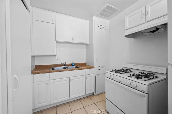 45035 Kitchen