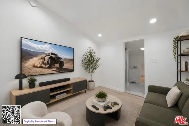 2nd Bedroom - Den