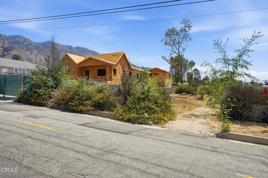 3268 Fair Oaks Avenue, Altadena, California 91001 — photo 5