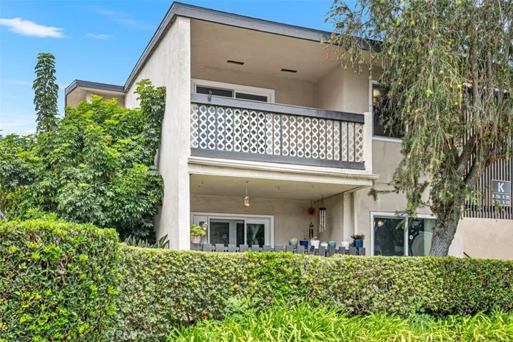 Top floor, corner unit.