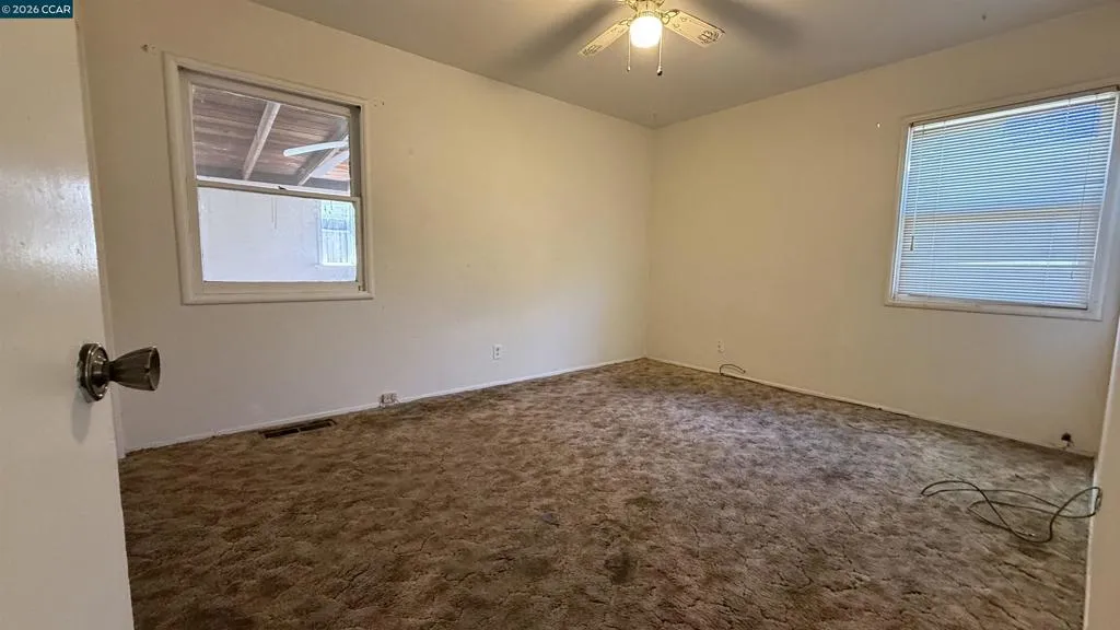 176 Sequoia Dr, Pittsburg, California 94565 — photo 4