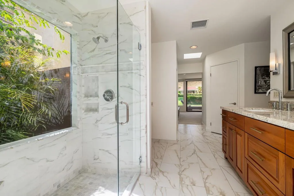 54-web-or-mls-JCOroGrande_OPMG_0325_054 54-web-or-mls-JCOroGrande_OPMG_0325_054