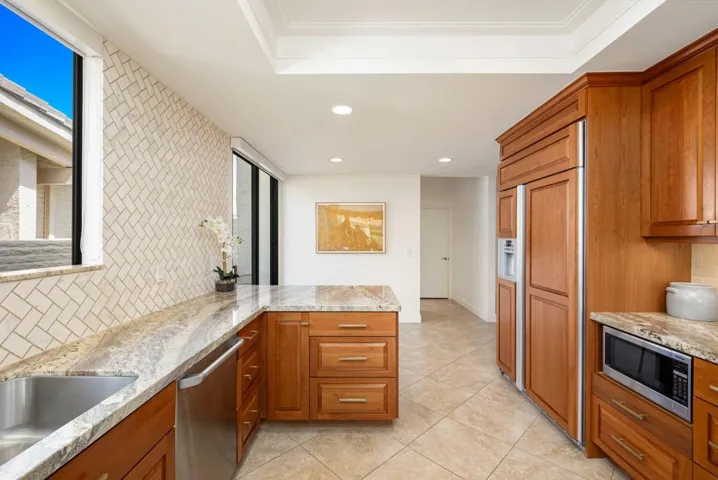 34-web-or-mls-JCOroGrande_OPMG_0325_034