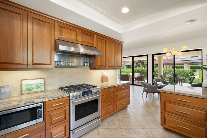 36-web-or-mls-JCOroGrande_OPMG_0325_036