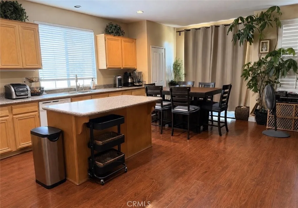 3 Washington, Irvine, California 92606 — photo 4