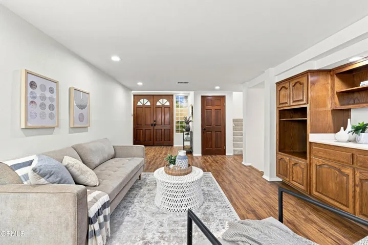 3933 Ocean Drive, Oxnard, California 93035 — photo 5