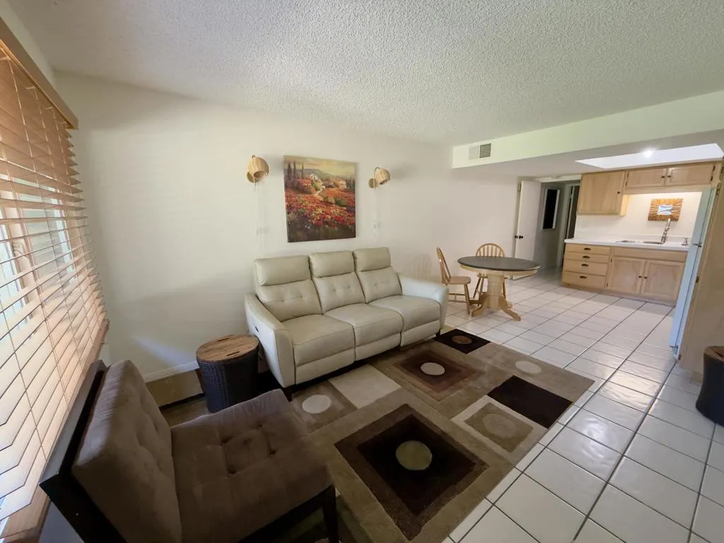 9641 Spyglass Ave