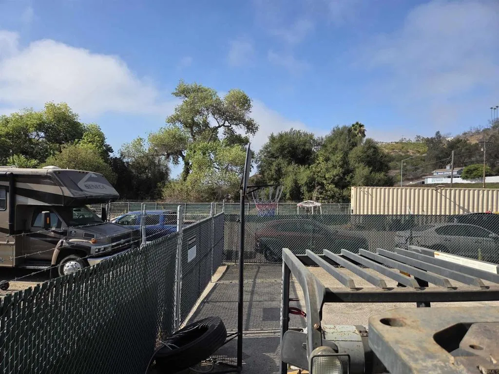 30157 61 Mission Road, Bonsall, California 92003 — photo 4