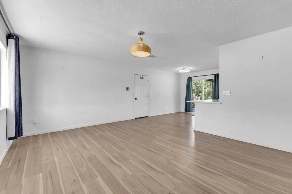 56616 Mountain View Trail, Yucca Valley, California 92284 — photo 4