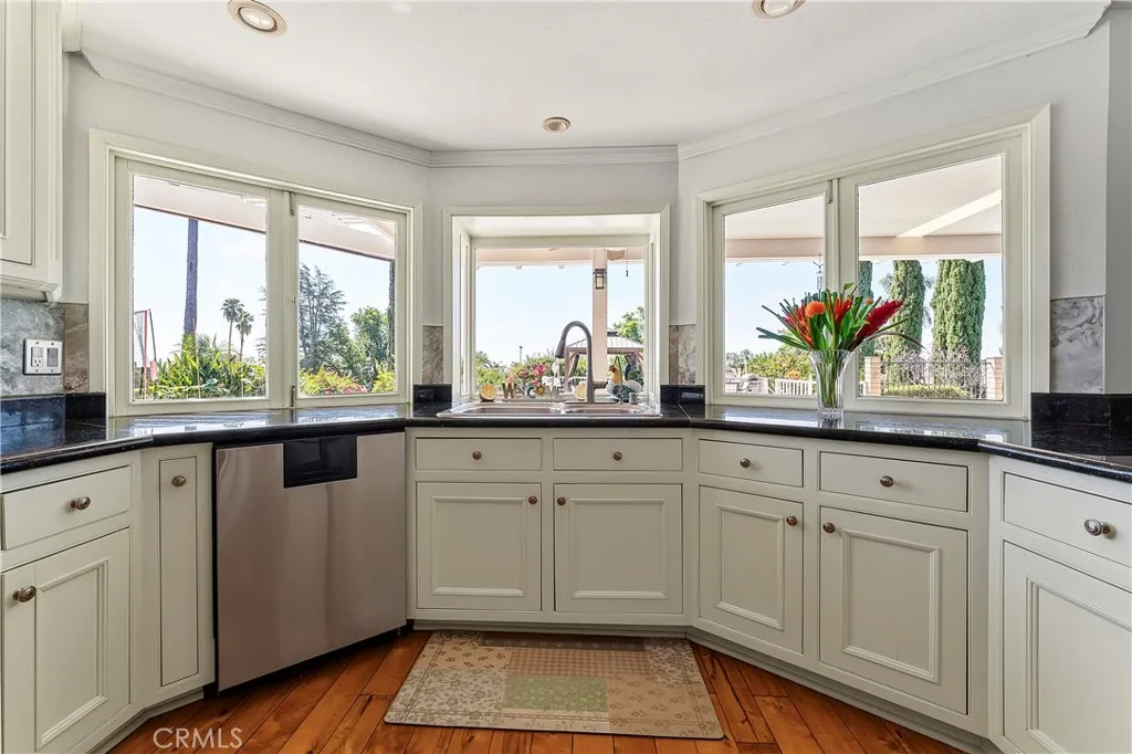 Kitchen with city lights views to pool and back yard Kitchen with city lights views to pool and back yard