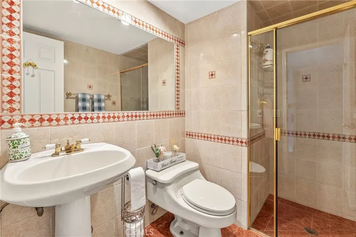 Downstairs Bathroom