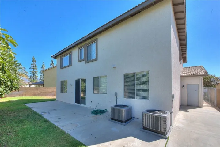 5732 Ridgemark, Fontana, California 92336 — photo 5