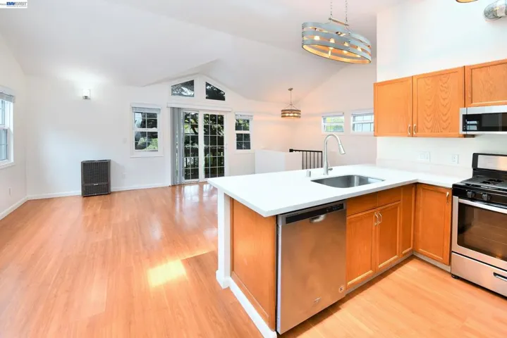534 Adams St, Albany, California 94706 — photo 5