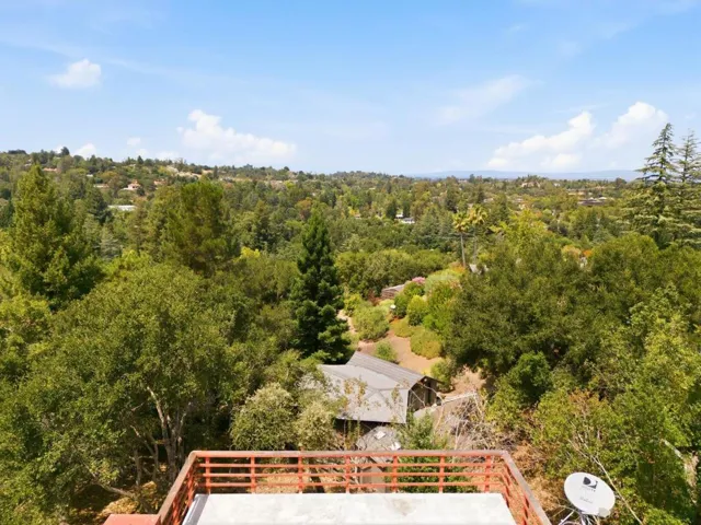 11490 Summit Wood Road, Los Altos Hills, California 94022 — photo 4