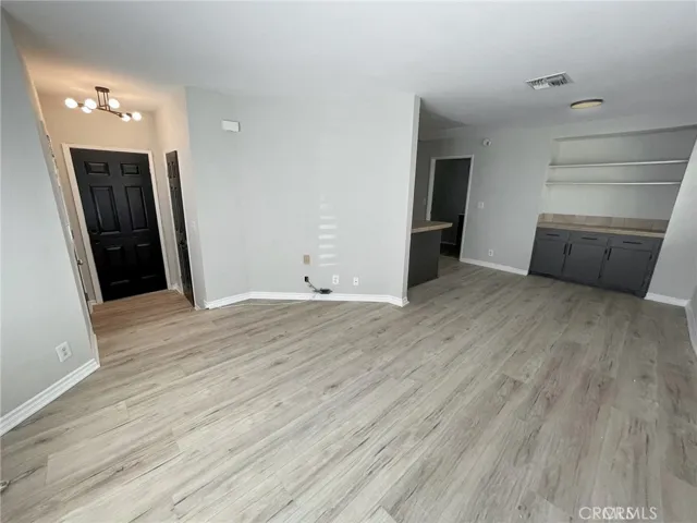 13750 Hubbard, Sylmar, California 91342 — photo 5