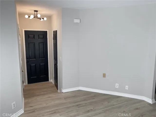 13750 Hubbard, Sylmar, California 91342 — photo 4