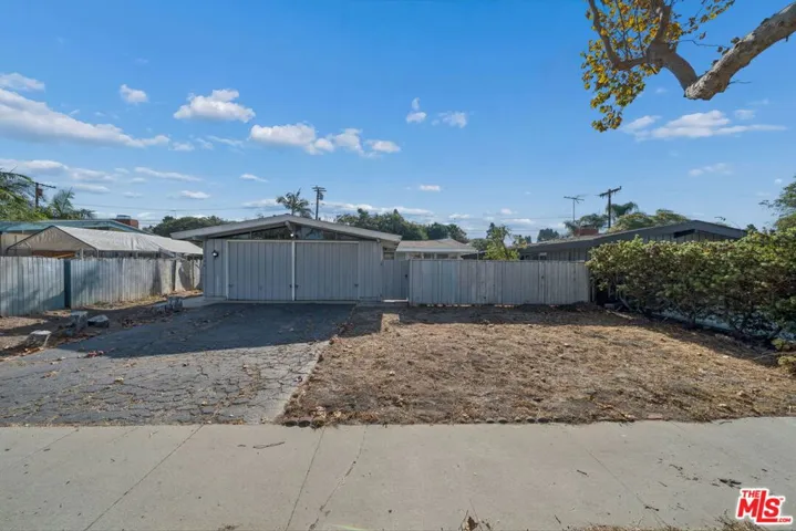 3208 N Studebaker Road, Long Beach, California 90808 — photo 4