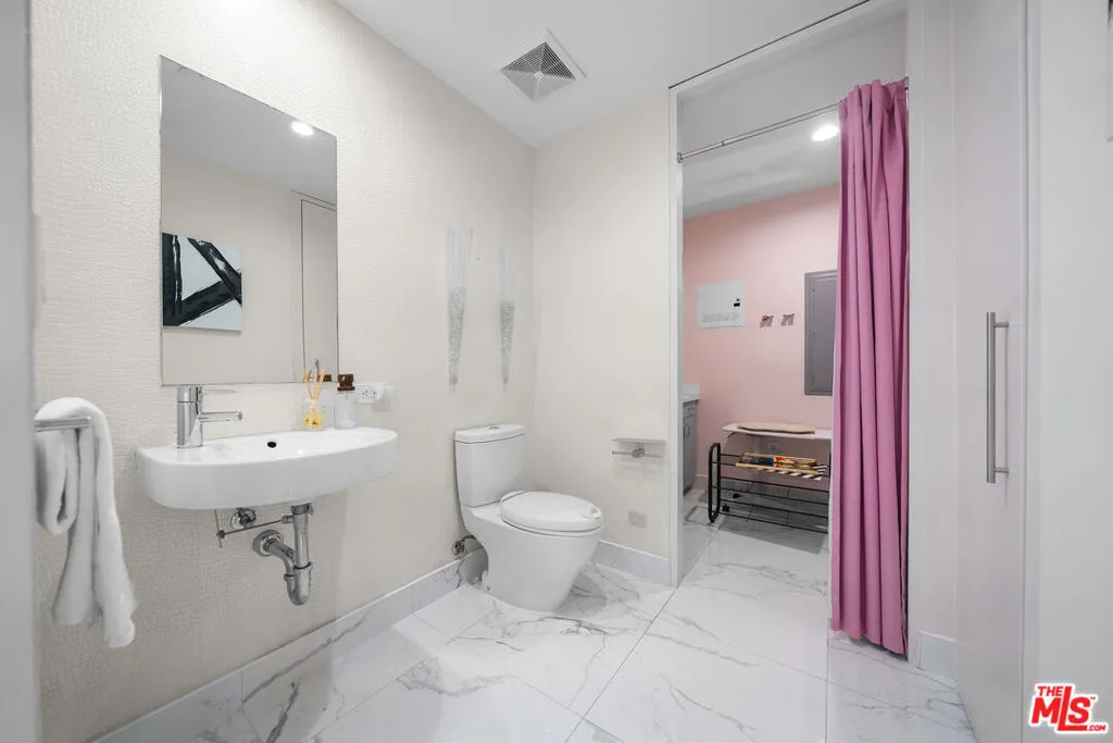 6250 Hollywood Boulevard 12f, Los Angeles, California 90028 — photo 4