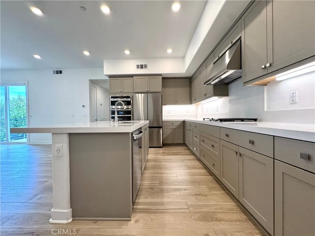 147 Sash, Irvine, California 92618 — photo 4