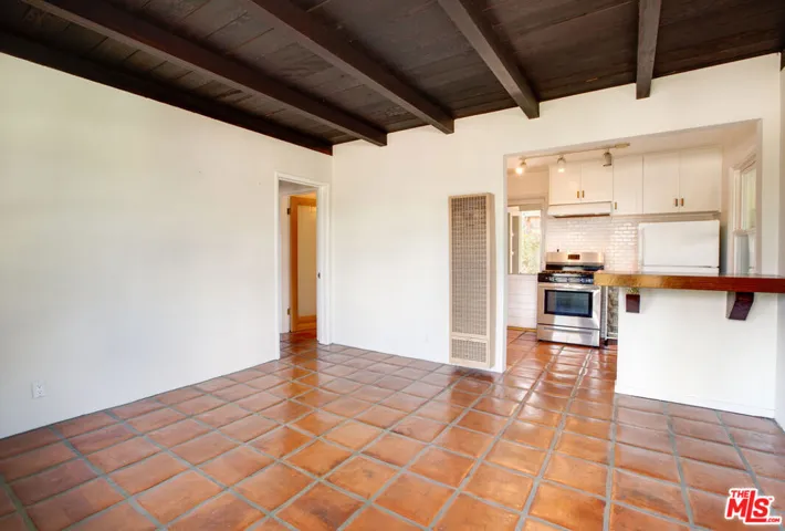 2454 7th Street B, Santa Monica, California 90405 — photo 4