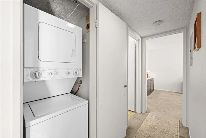 In-closet laundry hookup