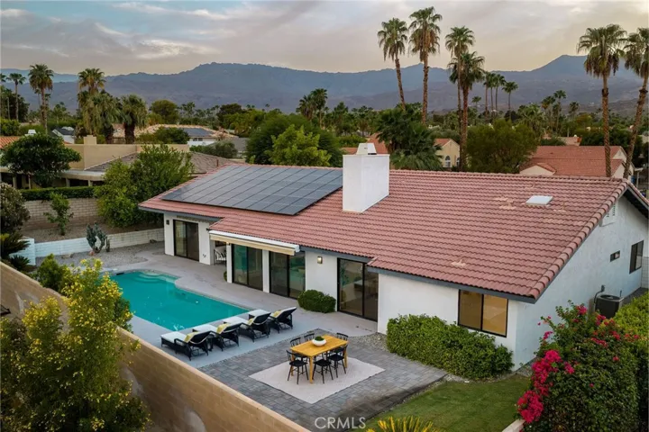 Private Backyard