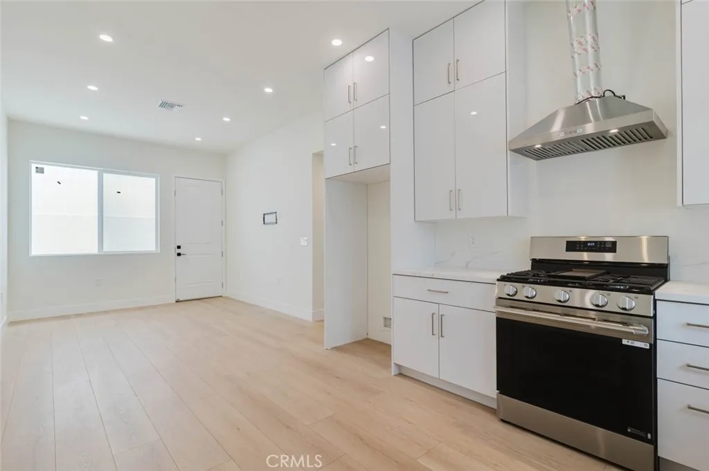1167 Raymond Avenue C, Glendale, California 91201 — photo 5