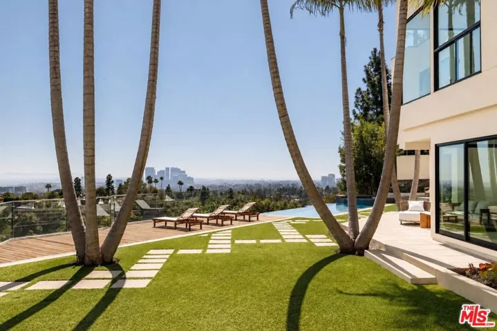 1185 Loma Linda Drive, Beverly Hills, California 90210 — photo 4