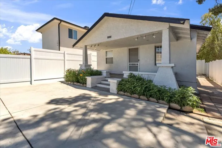 11018 Olinda Street, Los Angeles, California 91352 — photo 5