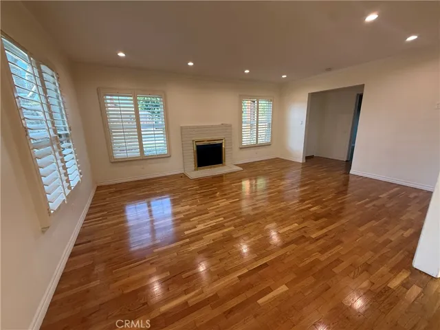 18240 Rayen Street, Northridge, California 91325 — photo 4