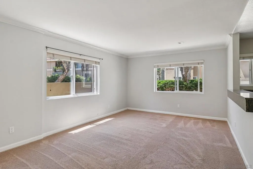 7565 Charmant Dr 505, San Diego, California 92122 — photo 4