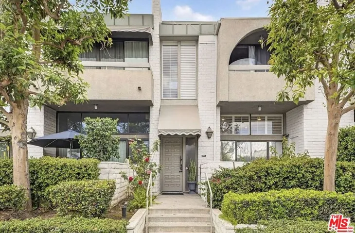 5305 White Oak Avenue F, Encino, California 91316 — photo 4