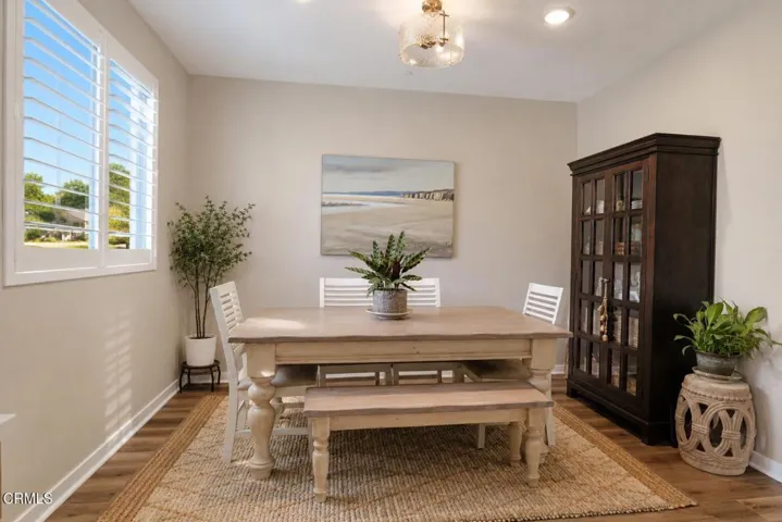 571 Via Chelsea, Camarillo, California 93012 — photo 5