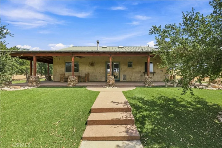 13750 Cuyama, Shandon, California 93453 — photo 5