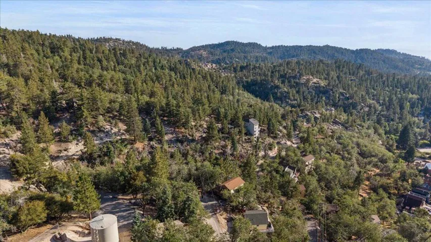 2190 Tank Road, Running Springs, California 92382 — photo 4