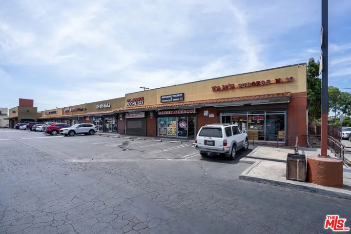4701 S Broadway, Los Angeles, California 90037 — photo 4