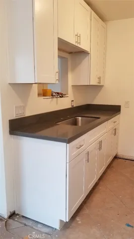 5174 Linden, Long Beach, California 90805 — photo 5