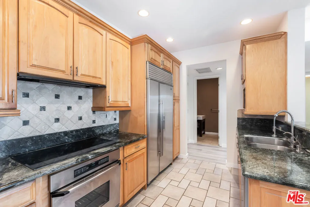 Kitchen Kitchen