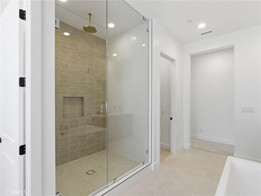 Primary Bathroom: Fernwood - The Ridge Collection at Bella Vista - Photo of another Fernwood - Not actual home for sale - Homesite 81 is still under construction