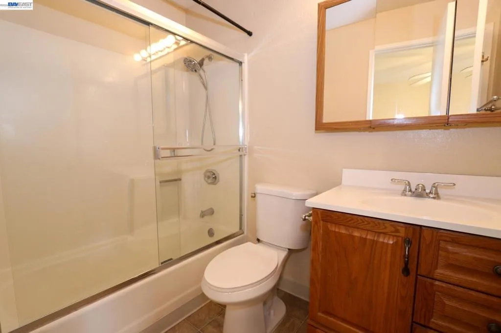Bathroom 2 Bathroom 2
