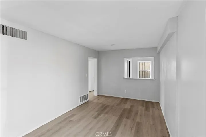 Entrance for Larger Unit