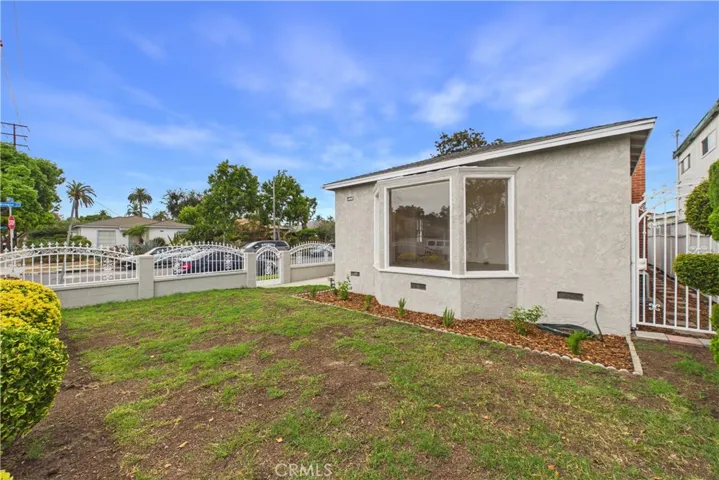 741 W Hill, Long Beach, California 90806 — photo 4
